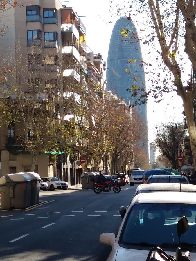 Apartamento Sagrada Familia Barcellona Esterno foto