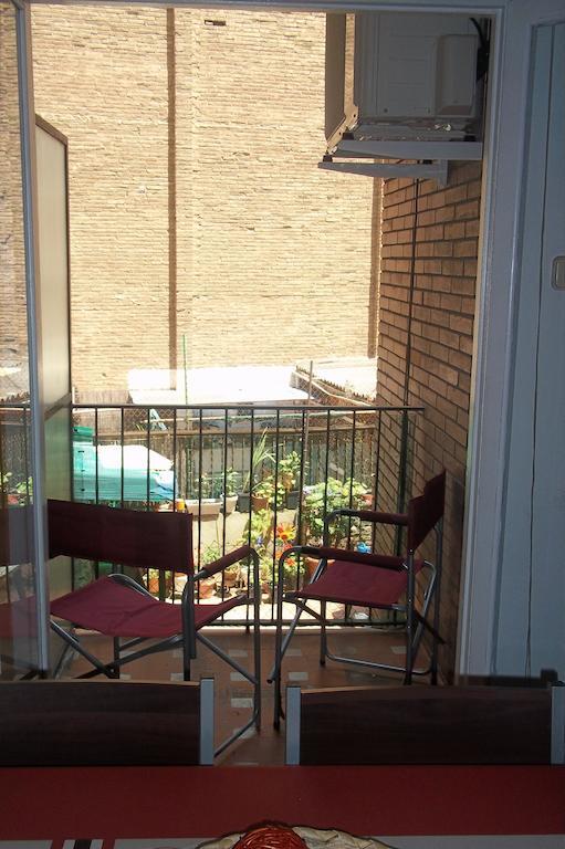 Apartamento Sagrada Familia Barcellona Esterno foto